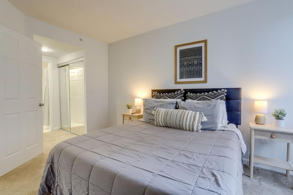 Sensational 1 Bedroom Condo At Ballston Place With Gym Arlington Esterno foto
