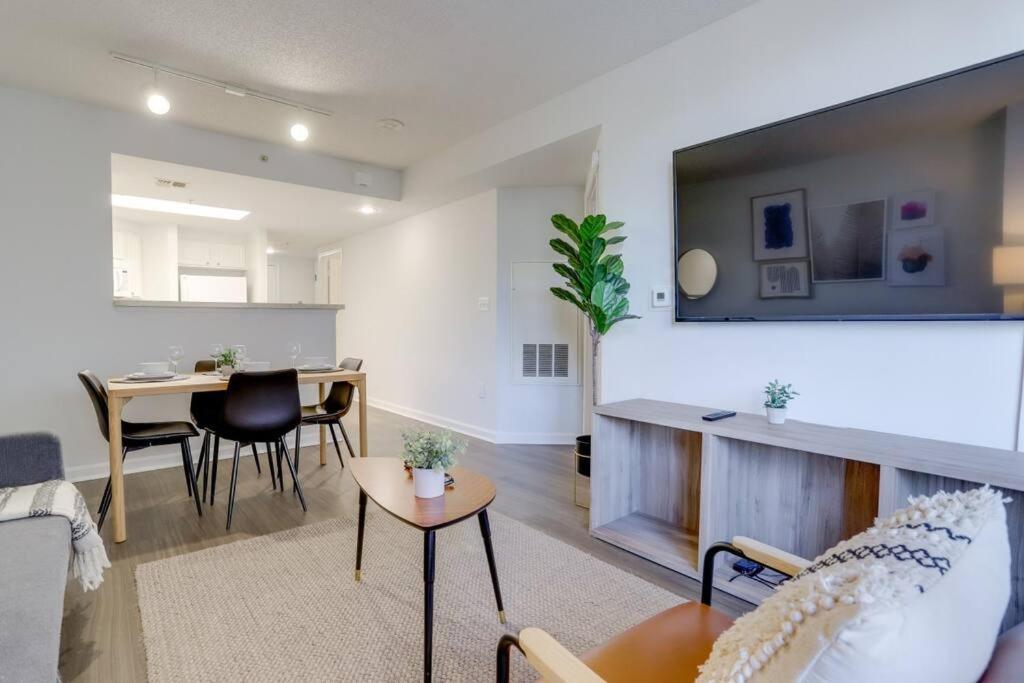 Sensational 1 Bedroom Condo At Ballston Place With Gym Arlington Esterno foto