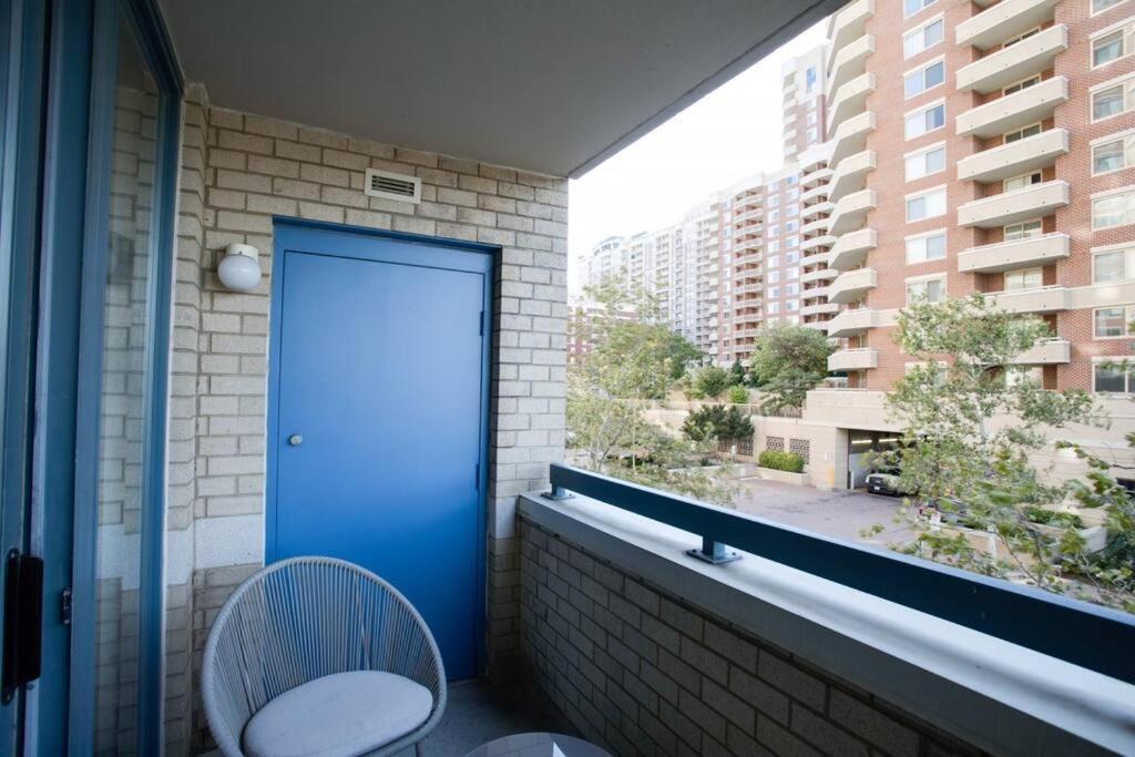 Sensational 1 Bedroom Condo At Ballston Place With Gym Arlington Esterno foto