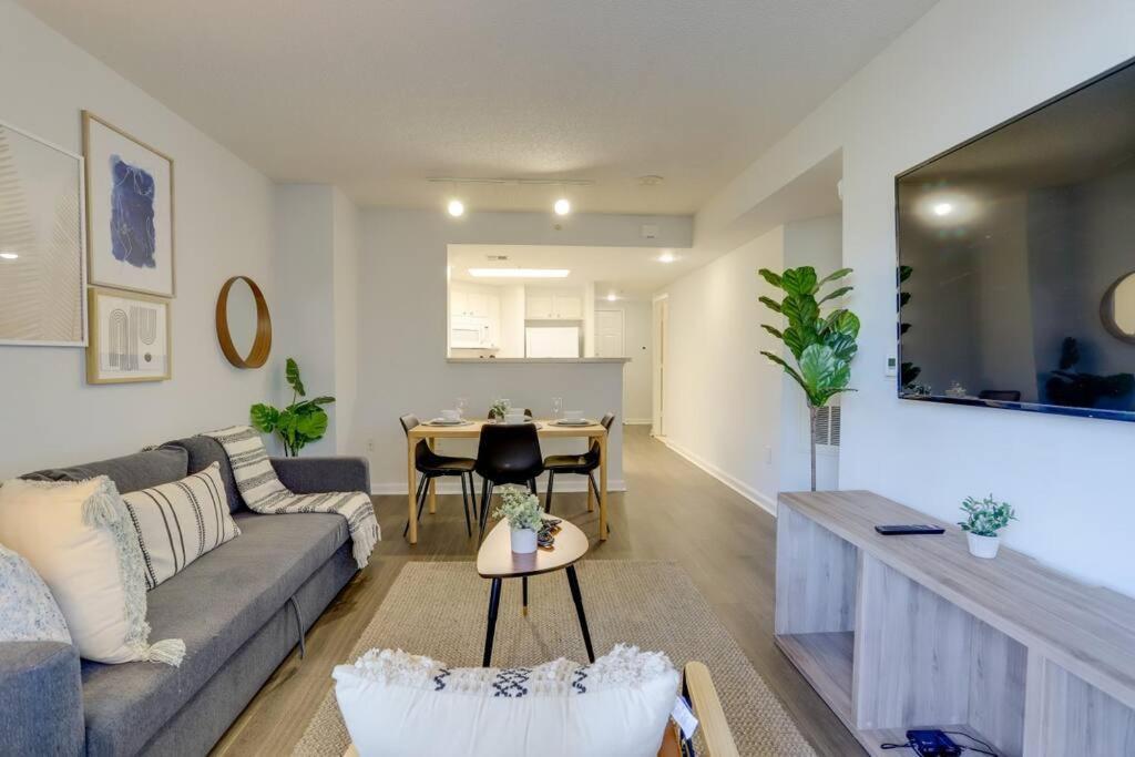 Sensational 1 Bedroom Condo At Ballston Place With Gym Arlington Esterno foto